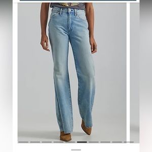 Wrangler Wanderer High Rise Flare 622